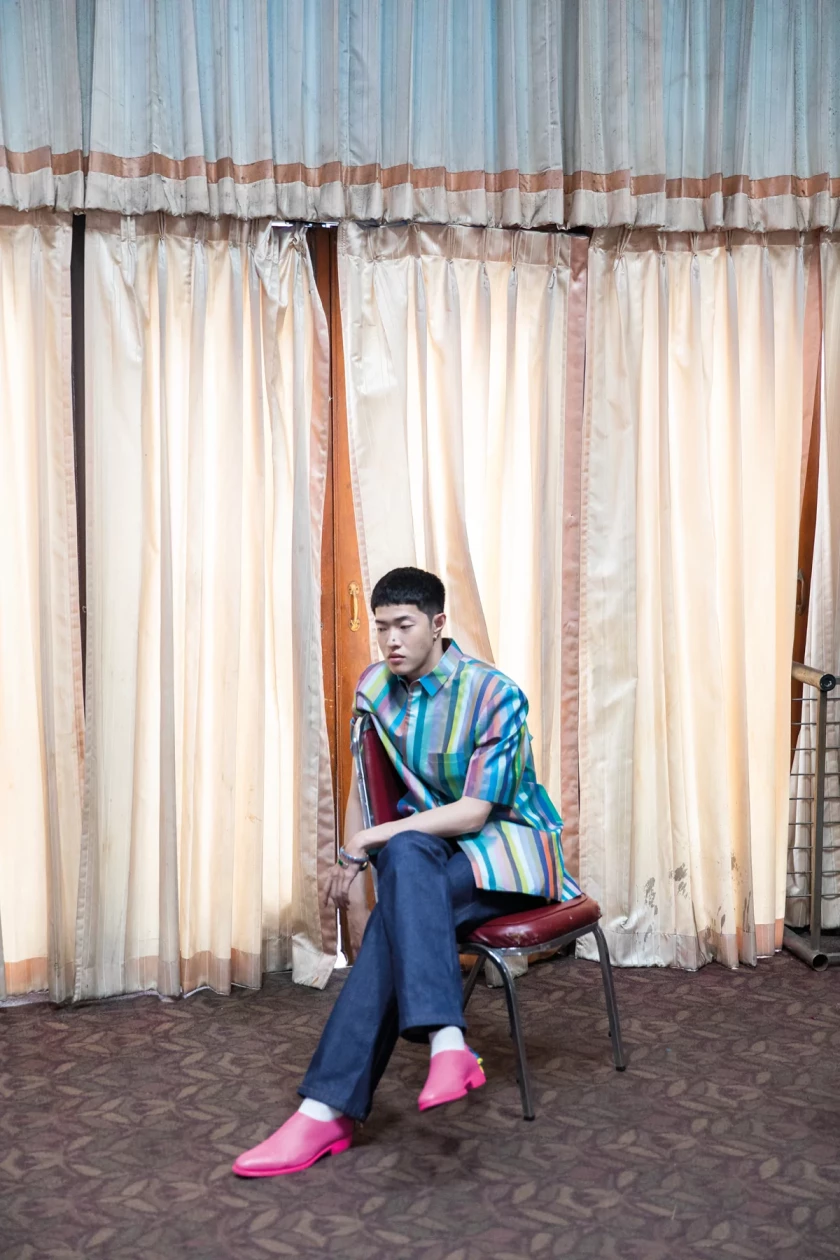 Shot on location by Romain Sellier